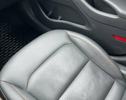 Черный Хендай Ioniq, объемом двигателя 0 л и пробегом 113 тыс. км за 13300 $, фото 19 на Automoto.ua
