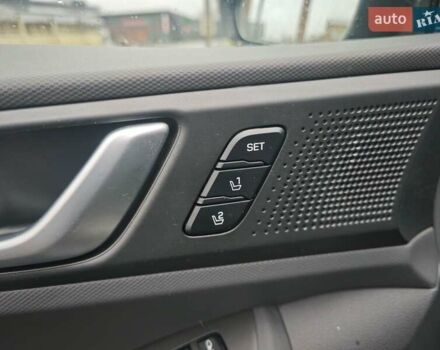 Чорний Хендай Ioniq, об'ємом двигуна 0 л та пробігом 98 тис. км за 13250 $, фото 45 на Automoto.ua