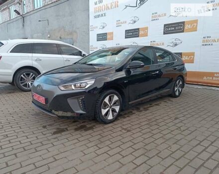 Черный Хендай Ioniq, объемом двигателя 0 л и пробегом 91 тыс. км за 15900 $, фото 39 на Automoto.ua