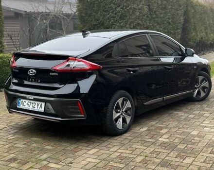 Черный Хендай Ioniq, объемом двигателя 0 л и пробегом 210 тыс. км за 12350 $, фото 1 на Automoto.ua