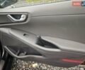 Чорний Хендай Ioniq, об'ємом двигуна 0 л та пробігом 98 тис. км за 13250 $, фото 34 на Automoto.ua