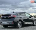 Черный Хендай Ioniq, объемом двигателя 0 л и пробегом 122 тыс. км за 11999 $, фото 20 на Automoto.ua