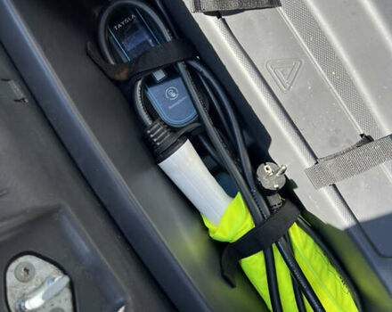 Хендай Ioniq 2017 в Житомире на Automoto.ua Черный Хендай Ioniq, объемом двигателя 0 л и пробегом 193 тыс. км за 12500 $, фото 27 на Automoto.ua