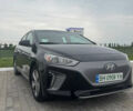 Черный Хендай Ioniq, объемом двигателя 0 л и пробегом 166 тыс. км за 12000 $, фото 4 на Automoto.ua
