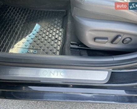 Чорний Хендай Ioniq, об'ємом двигуна 0 л та пробігом 139 тис. км за 12800 $, фото 29 на Automoto.ua