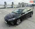 Черный Хендай Ioniq, объемом двигателя 1.6 л и пробегом 77 тыс. км за 15750 $, фото 84 на Automoto.ua
