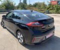 Черный Хендай Ioniq, объемом двигателя 0 л и пробегом 85 тыс. км за 11900 $, фото 6 на Automoto.ua