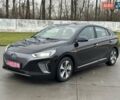 Черный Хендай Ioniq, объемом двигателя 0 л и пробегом 137 тыс. км за 12499 $, фото 1 на Automoto.ua