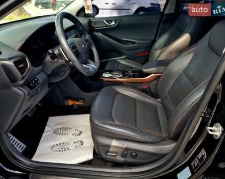 Хендай Ioniq 2018 у Вінниці на Automoto.ua Чорний Хендай Ioniq, об'ємом двигуна 0 л та пробігом 100 тис. км за 13999 $, фото 60 на Automoto.ua