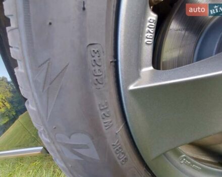 Черный Хендай Ioniq, объемом двигателя 0 л и пробегом 142 тыс. км за 13500 $, фото 1 на Automoto.ua