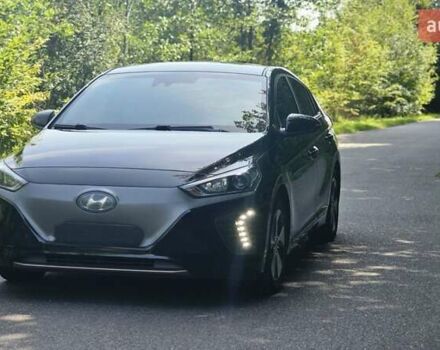 Черный Хендай Ioniq, объемом двигателя 0 л и пробегом 118 тыс. км за 14900 $, фото 2 на Automoto.ua