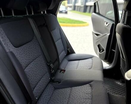 Черный Хендай Ioniq, объемом двигателя 0 л и пробегом 91 тыс. км за 12800 $, фото 77 на Automoto.ua