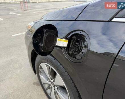 Черный Хендай Ioniq, объемом двигателя 1.6 л и пробегом 77 тыс. км за 15900 $, фото 70 на Automoto.ua