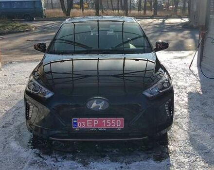 Черный Хендай Ioniq, объемом двигателя 0 л и пробегом 122 тыс. км за 13678 $, фото 37 на Automoto.ua