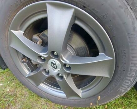 Черный Хендай Ioniq, объемом двигателя 0 л и пробегом 142 тыс. км за 13500 $, фото 18 на Automoto.ua