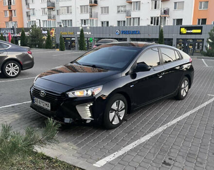 Черный Хендай Ioniq, объемом двигателя 1.58 л и пробегом 165 тыс. км за 15000 $, фото 12 на Automoto.ua