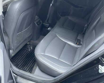 Чорний Хендай Ioniq, об'ємом двигуна 0 л та пробігом 183 тис. км за 11400 $, фото 4 на Automoto.ua