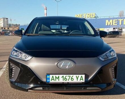 Черный Хендай Ioniq, объемом двигателя 0 л и пробегом 116 тыс. км за 14000 $, фото 19 на Automoto.ua