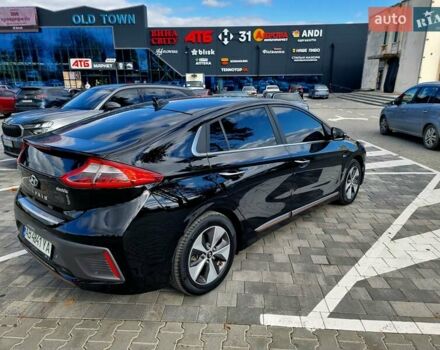 Хендай Ioniq 2018 у Вінниці на Automoto.ua Чорний Хендай Ioniq, об'ємом двигуна 0 л та пробігом 100 тис. км за 13999 $, фото 34 на Automoto.ua