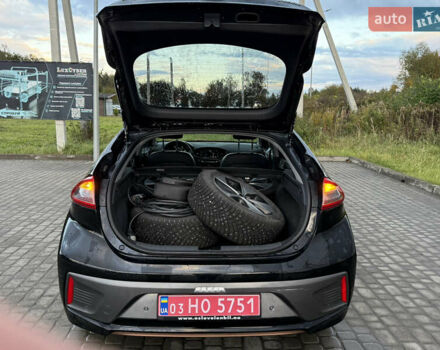 Черный Хендай Ioniq, объемом двигателя 0 л и пробегом 145 тыс. км за 12499 $, фото 19 на Automoto.ua