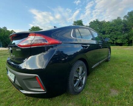 Черный Хендай Ioniq, объемом двигателя 0 л и пробегом 142 тыс. км за 13500 $, фото 14 на Automoto.ua