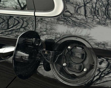 Черный Хендай Ioniq, объемом двигателя 0 л и пробегом 134 тыс. км за 13200 $, фото 33 на Automoto.ua