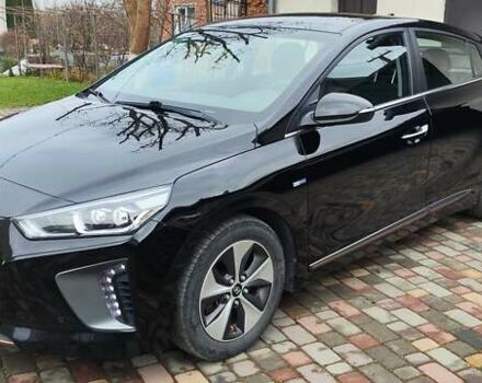 Черный Хендай Ioniq, объемом двигателя 0 л и пробегом 96 тыс. км за 13750 $, фото 8 на Automoto.ua