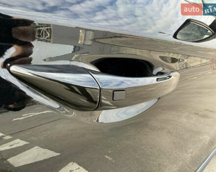 Черный Хендай Ioniq, объемом двигателя 1.6 л и пробегом 77 тыс. км за 15750 $, фото 67 на Automoto.ua