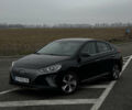 Черный Хендай Ioniq, объемом двигателя 0 л и пробегом 134 тыс. км за 13200 $, фото 7 на Automoto.ua