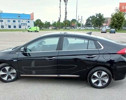 Черный Хендай Ioniq, объемом двигателя 0 л и пробегом 116 тыс. км за 14000 $, фото 12 на Automoto.ua