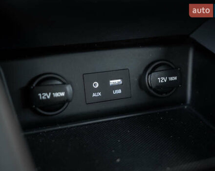 Чорний Хендай Ioniq, об'ємом двигуна 1.58 л та пробігом 53 тис. км за 15850 $, фото 31 на Automoto.ua