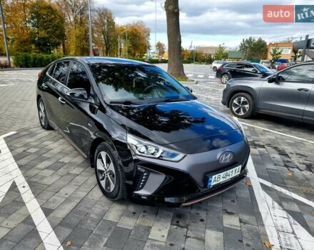 Хендай Ioniq 2018 у Вінниці на Automoto.ua Чорний Хендай Ioniq, об'ємом двигуна 0 л та пробігом 100 тис. км за 13999 $, фото 33 на Automoto.ua