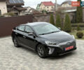 Черный Хендай Ioniq, объемом двигателя 0 л и пробегом 100 тыс. км за 14200 $, фото 7 на Automoto.ua