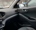 Черный Хендай Ioniq, объемом двигателя 0 л и пробегом 122 тыс. км за 13678 $, фото 17 на Automoto.ua