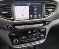 Черный Хендай Ioniq, объемом двигателя 0 л и пробегом 96 тыс. км за 13750 $, фото 24 на Automoto.ua
