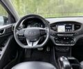 Черный Хендай Ioniq, объемом двигателя 0 л и пробегом 85 тыс. км за 16000 $, фото 2 на Automoto.ua