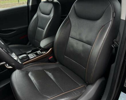 Черный Хендай Ioniq, объемом двигателя 0 л и пробегом 134 тыс. км за 13200 $, фото 22 на Automoto.ua