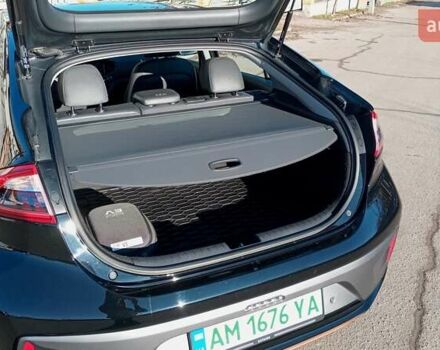 Черный Хендай Ioniq, объемом двигателя 0 л и пробегом 116 тыс. км за 14000 $, фото 13 на Automoto.ua
