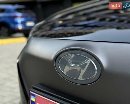 Черный Хендай Ioniq, объемом двигателя 0 л и пробегом 91 тыс. км за 12800 $, фото 13 на Automoto.ua