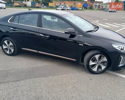 Черный Хендай Ioniq, объемом двигателя 0 л и пробегом 116 тыс. км за 14000 $, фото 8 на Automoto.ua
