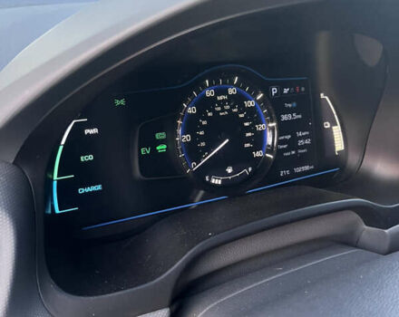 Черный Хендай Ioniq, объемом двигателя 1.58 л и пробегом 165 тыс. км за 15000 $, фото 34 на Automoto.ua