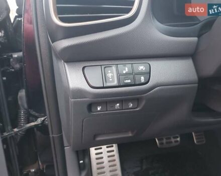 Черный Хендай Ioniq, объемом двигателя 0 л и пробегом 142 тыс. км за 13500 $, фото 21 на Automoto.ua