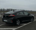 Черный Хендай Ioniq, объемом двигателя 0 л и пробегом 134 тыс. км за 13200 $, фото 3 на Automoto.ua