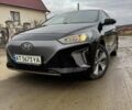 Черный Хендай Ioniq, объемом двигателя 0 л и пробегом 93 тыс. км за 12200 $, фото 1 на Automoto.ua