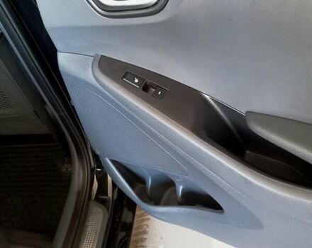 Черный Хендай Ioniq, объемом двигателя 0 л и пробегом 116 тыс. км за 14000 $, фото 34 на Automoto.ua