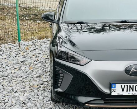 Чорний Хендай Ioniq, об'ємом двигуна 0 л та пробігом 68 тис. км за 15000 $, фото 3 на Automoto.ua