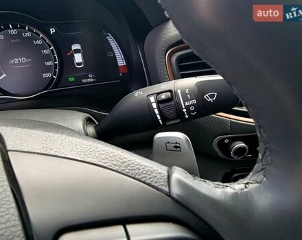 Хендай Ioniq 2018 у Вінниці на Automoto.ua Чорний Хендай Ioniq, об'ємом двигуна 0 л та пробігом 100 тис. км за 13999 $, фото 45 на Automoto.ua