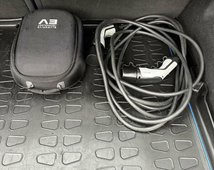 Чорний Хендай Ioniq, об'ємом двигуна 0 л та пробігом 91 тис. км за 14000 $, фото 26 на Automoto.ua