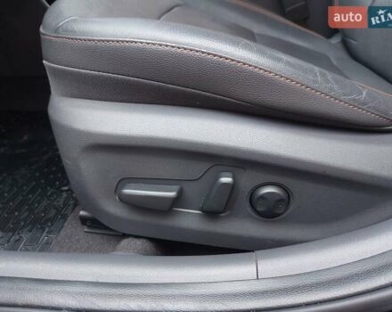 Черный Хендай Ioniq, объемом двигателя 0 л и пробегом 142 тыс. км за 13500 $, фото 24 на Automoto.ua