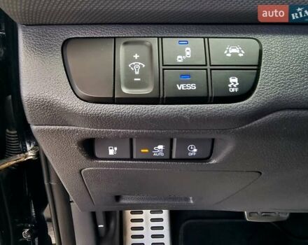 Хендай Ioniq 2018 у Вінниці на Automoto.ua Чорний Хендай Ioniq, об'ємом двигуна 0 л та пробігом 100 тис. км за 13999 $, фото 40 на Automoto.ua